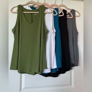 Time and Tru XL V Neck Tank Tops Set